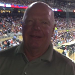 Meet your Posher, Howard